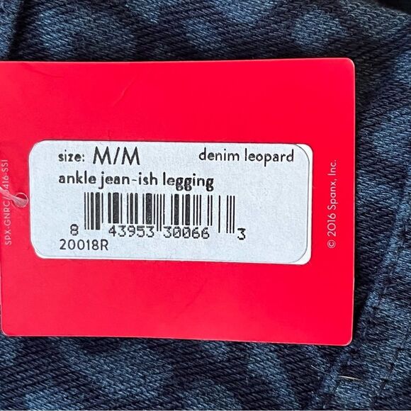 SPANX by Sara Blakey Ankle Jean-Ish Leggings in Denim Leopard Print Size Medium - Picture 7 of 10
